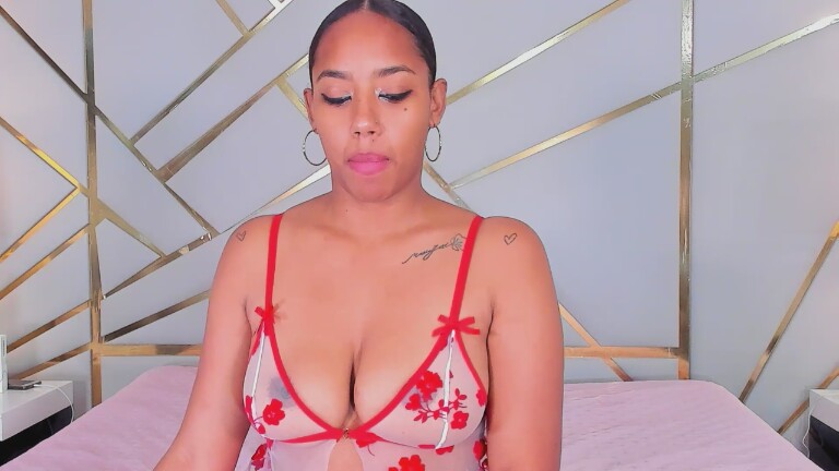 KiraHill's Streamate show and profile