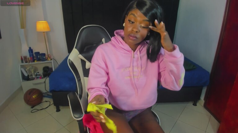 karen_addamss's Streamate show and profile