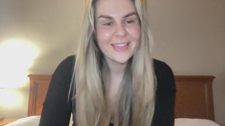 ClaraXVale's Streamate show and profile