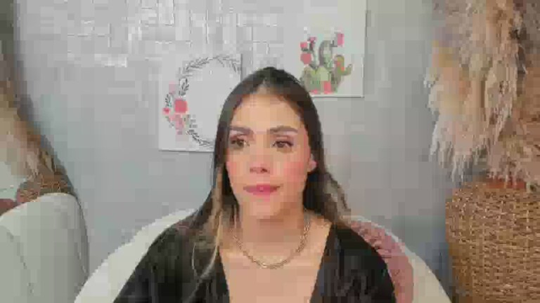 SaraBacker's Streamate show and profile