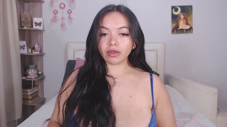 Ibizaa's Streamate show and profile