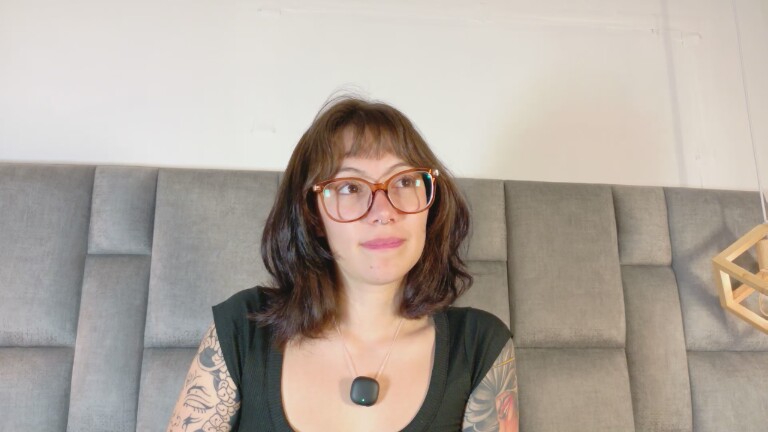 Isabella_Stewart's Streamate show and profile