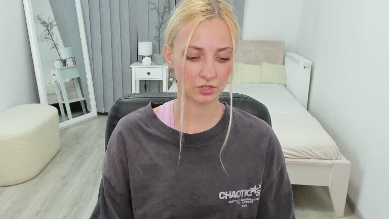 PinkAngelll's Streamate show and profile