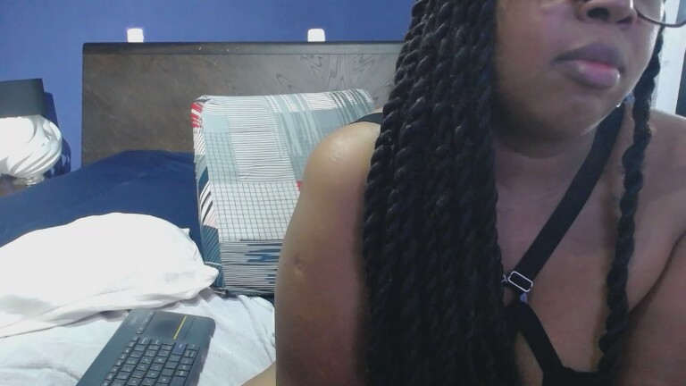 ZoeQueens's Streamate show and profile