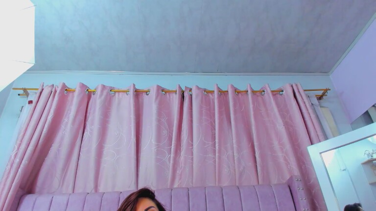 Grace_Jonees's Streamate show and profile