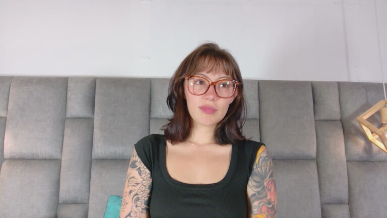 Isabella_Stewart's Streamate show and profile