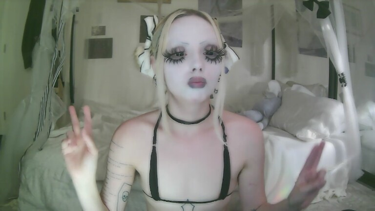 bdsyring33's Streamate show and profile