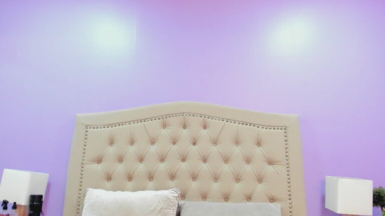 MeganNightt's Streamate show and profile