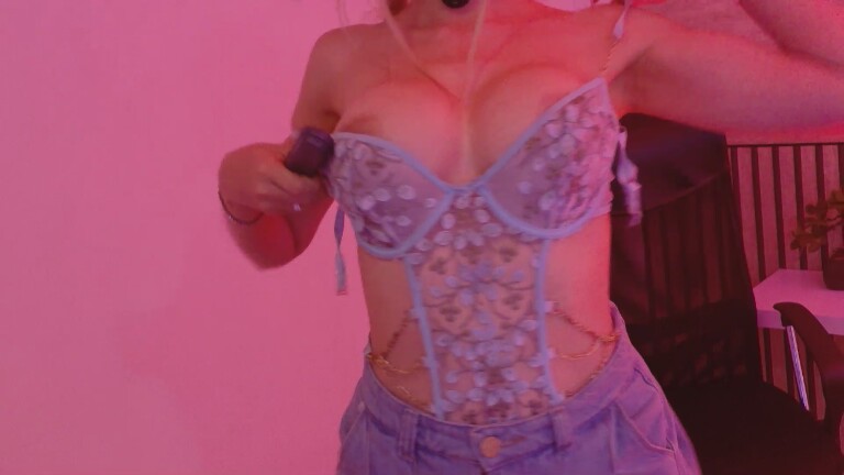 Camilatoscano's Streamate show and profile