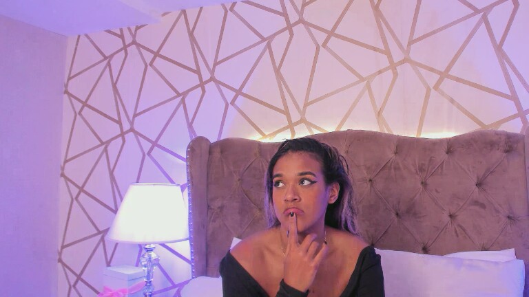 SaschaFit's Streamate show and profile