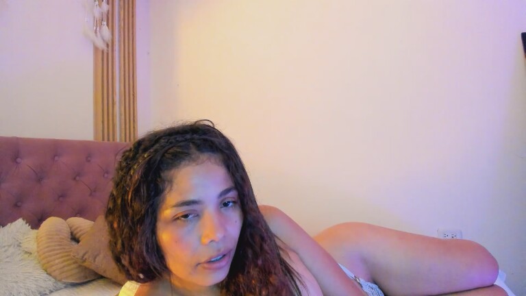 Sarah_Riveraa's Streamate show and profile