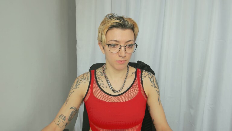 VictorViero's Streamate show and profile