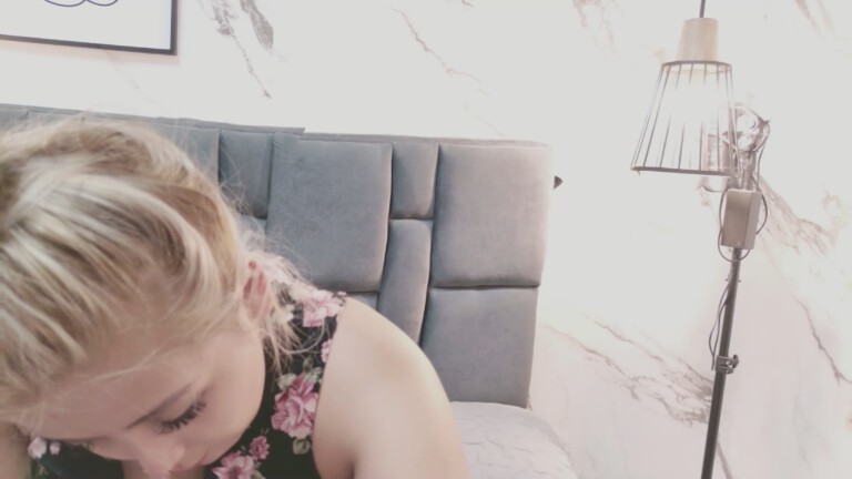 Tinie_Sofiaa's Streamate show and profile