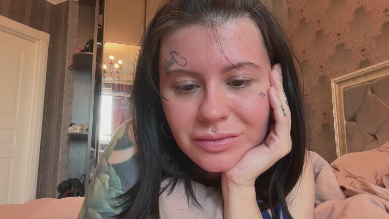 LilyDevelin's Streamate show and profile