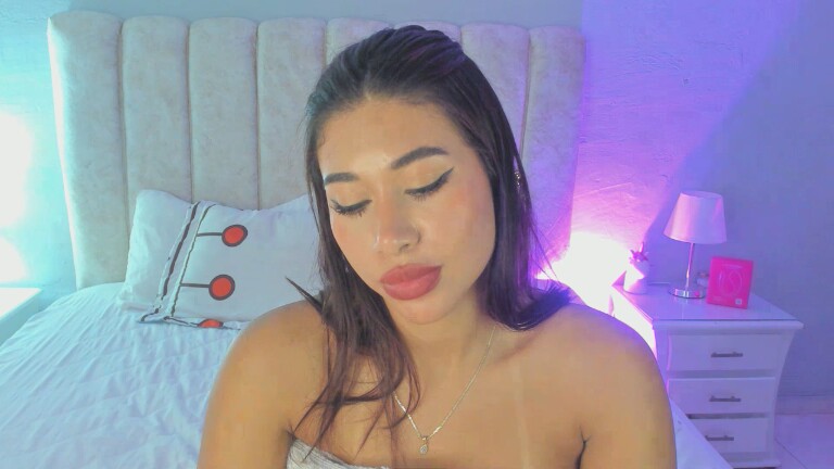 GABRIELAROSI's Streamate show and profile