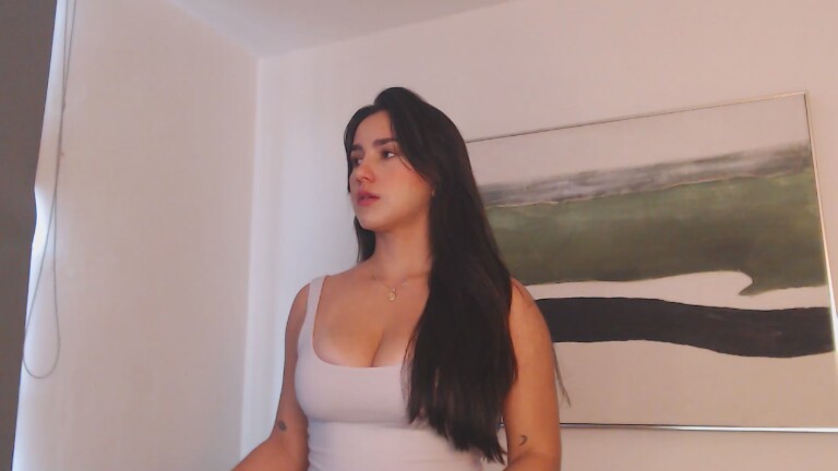 NiaMinogue's Streamate show and profile