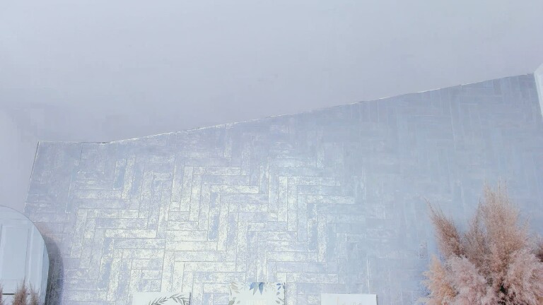 SaraBacker's Streamate show and profile