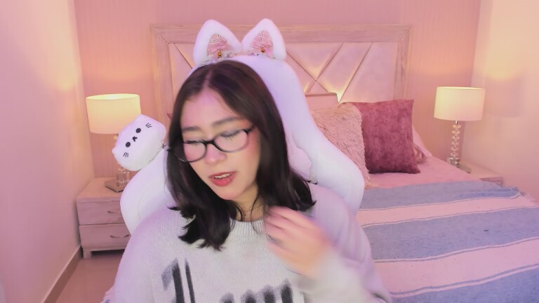 SophiaColinns's Streamate show and profile