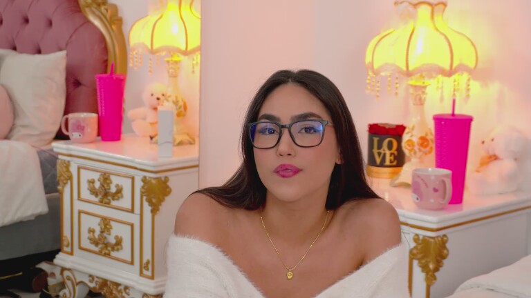 NinnaCrawford's Streamate show and profile