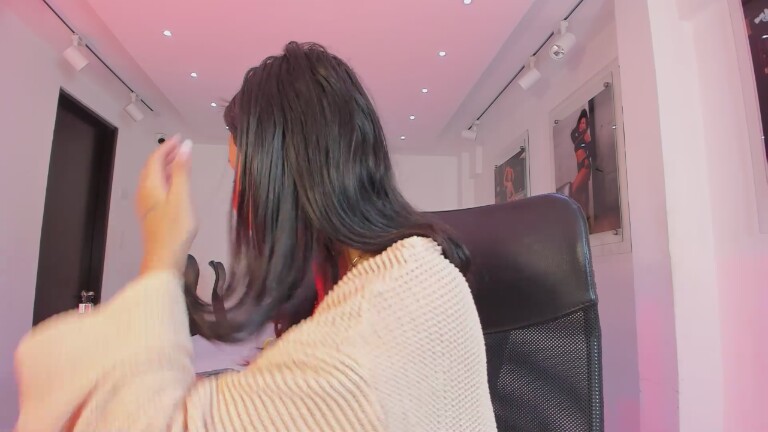 NairobiEvans's Streamate show and profile