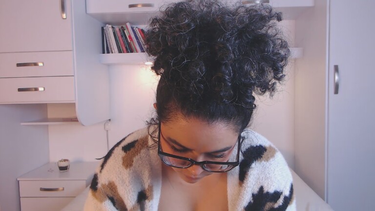 MartinaRuis's Streamate show and profile