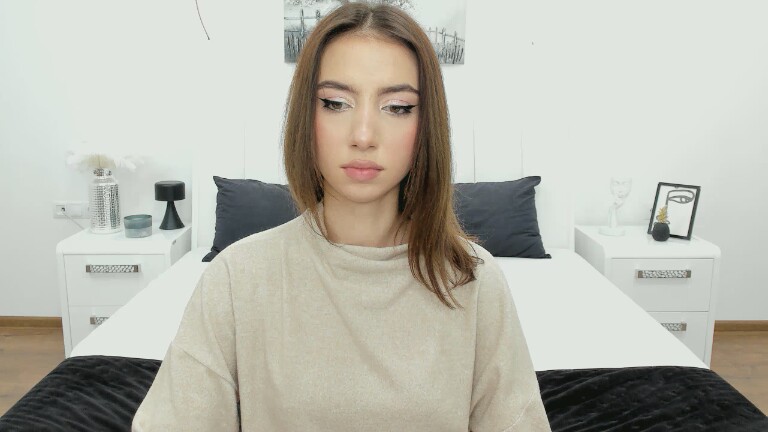 SarahTray's Streamate show and profile