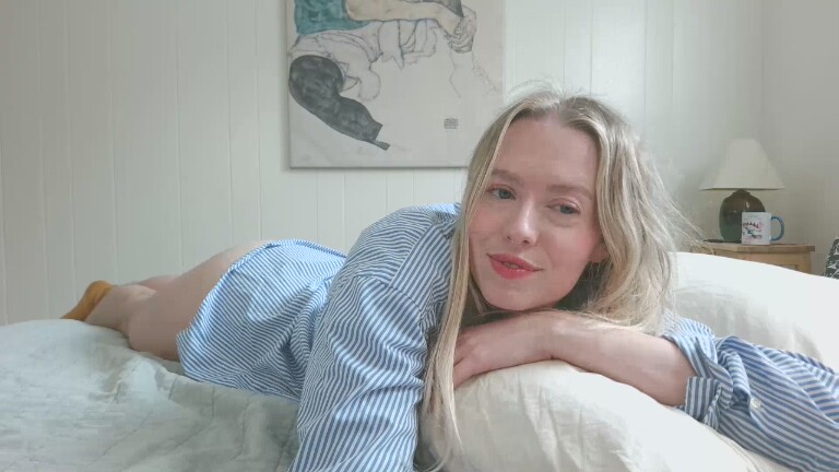 AprilAngelinaX's Streamate show and profile