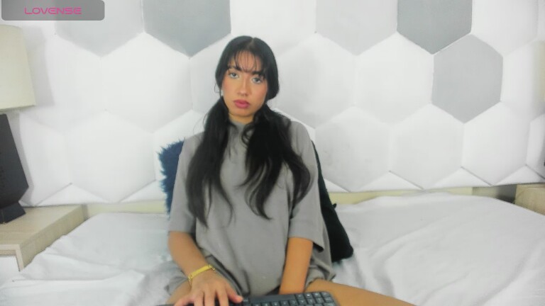 CloeCastillo's Streamate show and profile