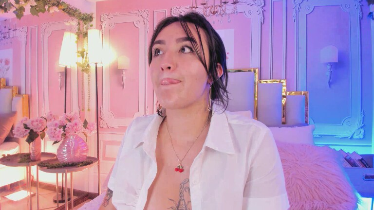 NaraSuarez's Streamate show and profile