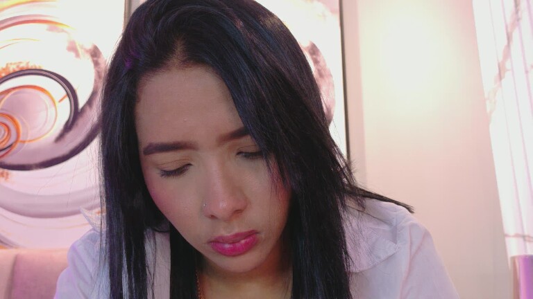 HilaryQueen's Streamate show and profile