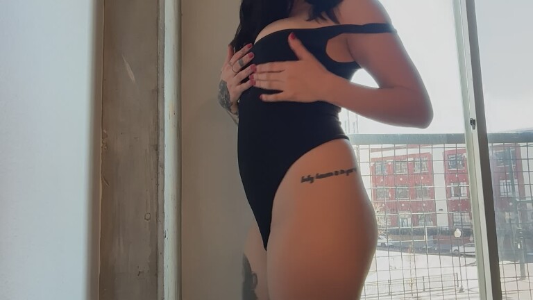 LolaDeLux's Streamate show and profile