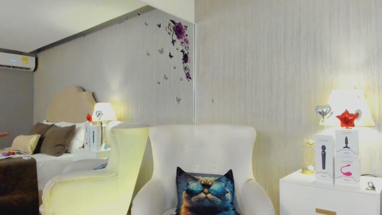 ScarleetJonson's Streamate show and profile