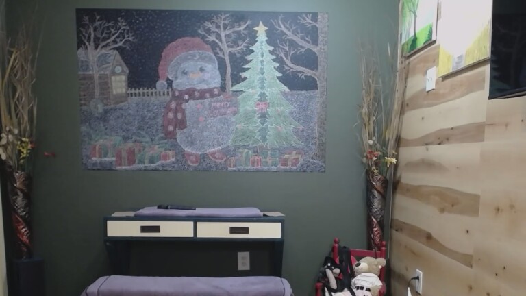 Adrianna_4u's Streamate show and profile