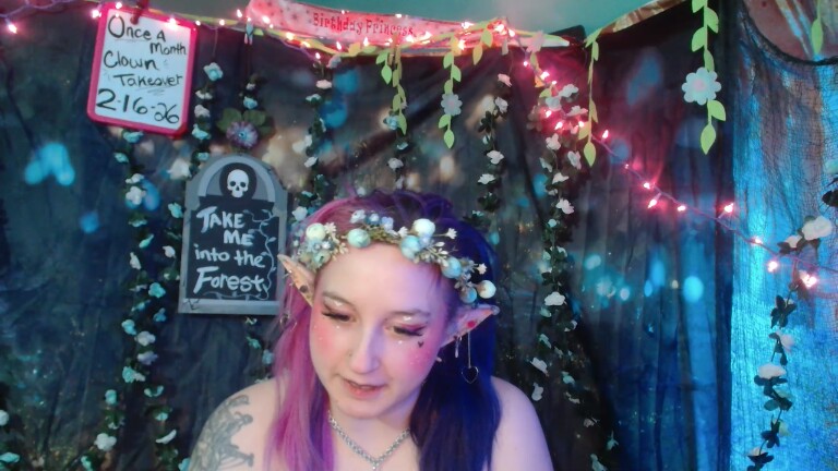 ItsMagicalMae's Streamate show and profile