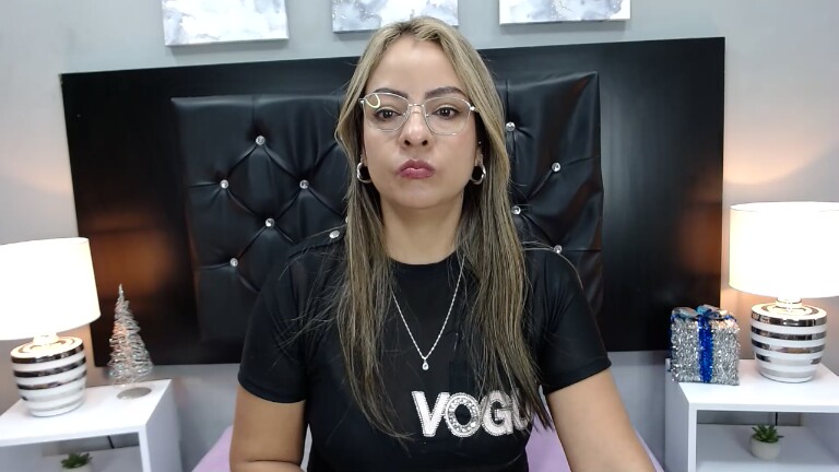 Laureen_Steele's Streamate show and profile