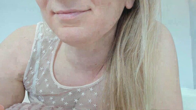 XxSweety_GirlxX's Streamate show and profile