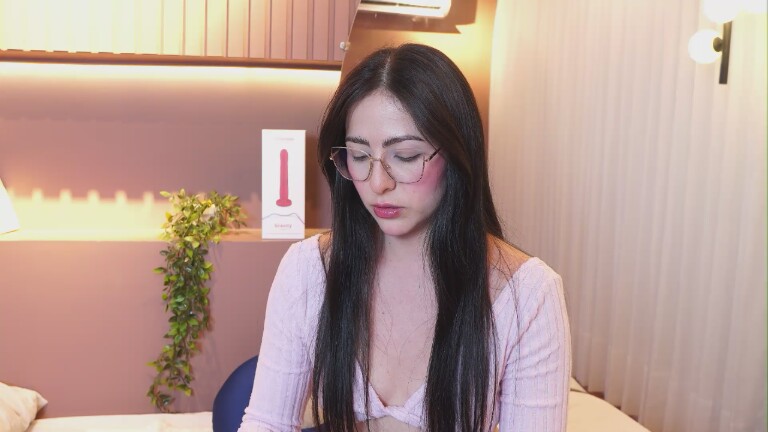 EvaPaoluci's Streamate show and profile