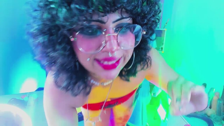 Kuromi69's Streamate show and profile