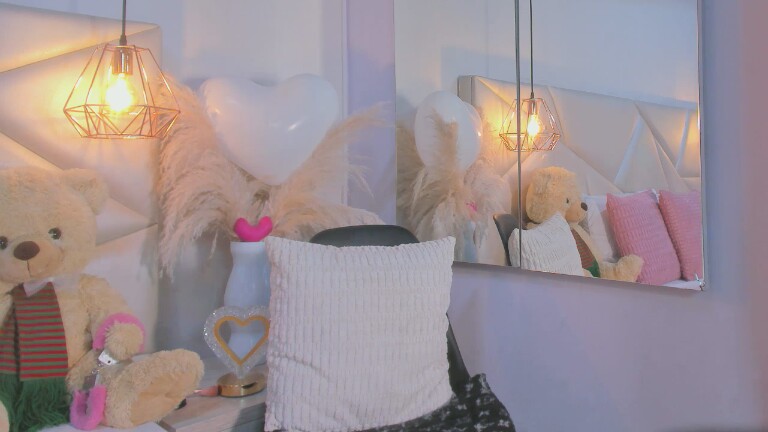 EmyCarter's Streamate show and profile