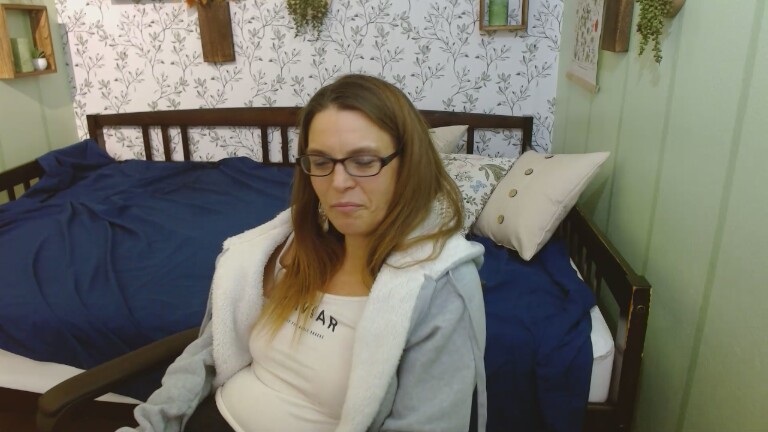 GeminiLoveXO's Streamate show and profile