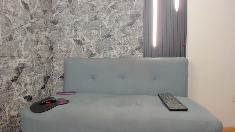 Beverly_Boss's Streamate show and profile