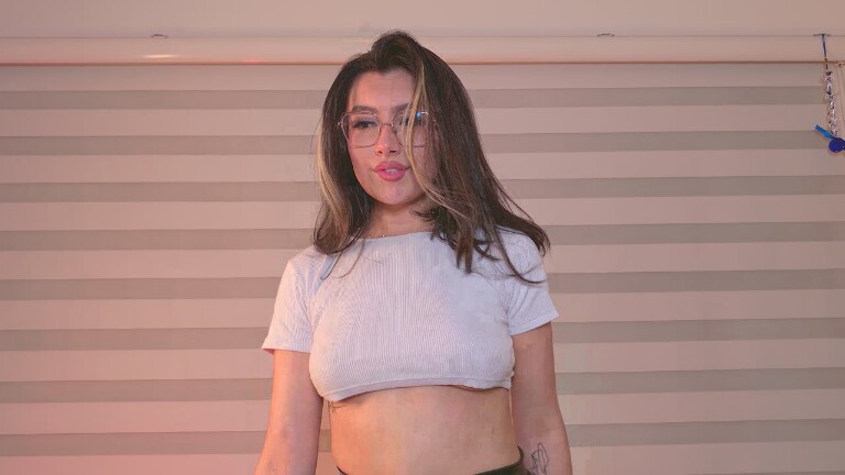 IsaRose's Streamate show and profile