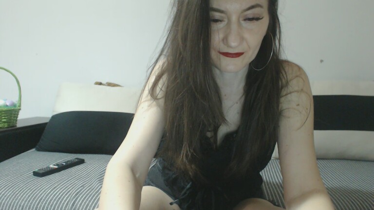 MAUREENx's Streamate show and profile