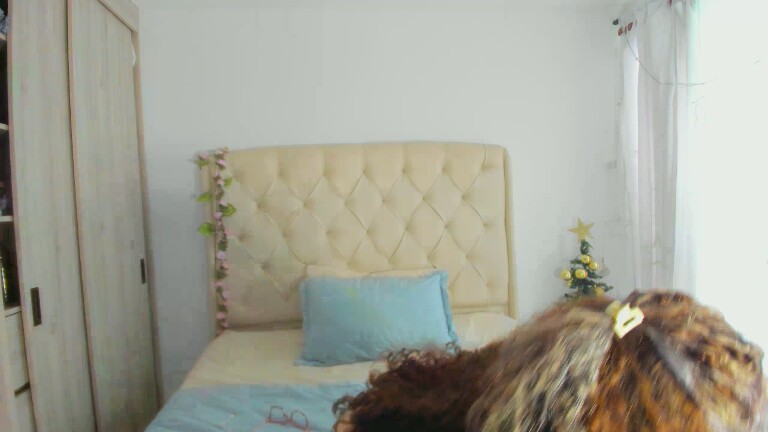 AliceKizar's Streamate show and profile