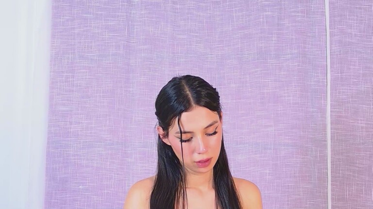 GinaSalvatore's Streamate show and profile