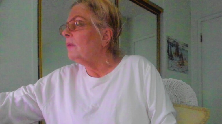 amberxxx's Streamate show and profile