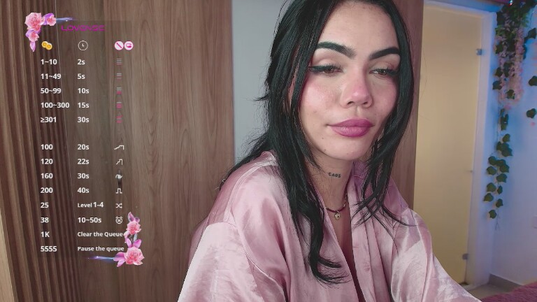 andra_rosse's Streamate show and profile