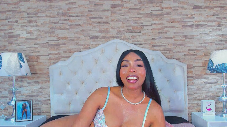 AnnyDuque's Streamate show and profile