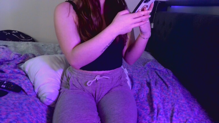 RaelynnWhitee's Streamate show and profile