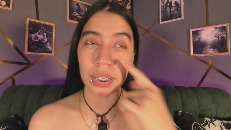 Bellax99's Streamate show and profile